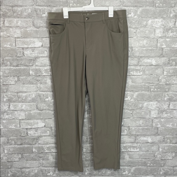 johnnie-O Khaki Prep-Formance Pants - Picture 1 of 8